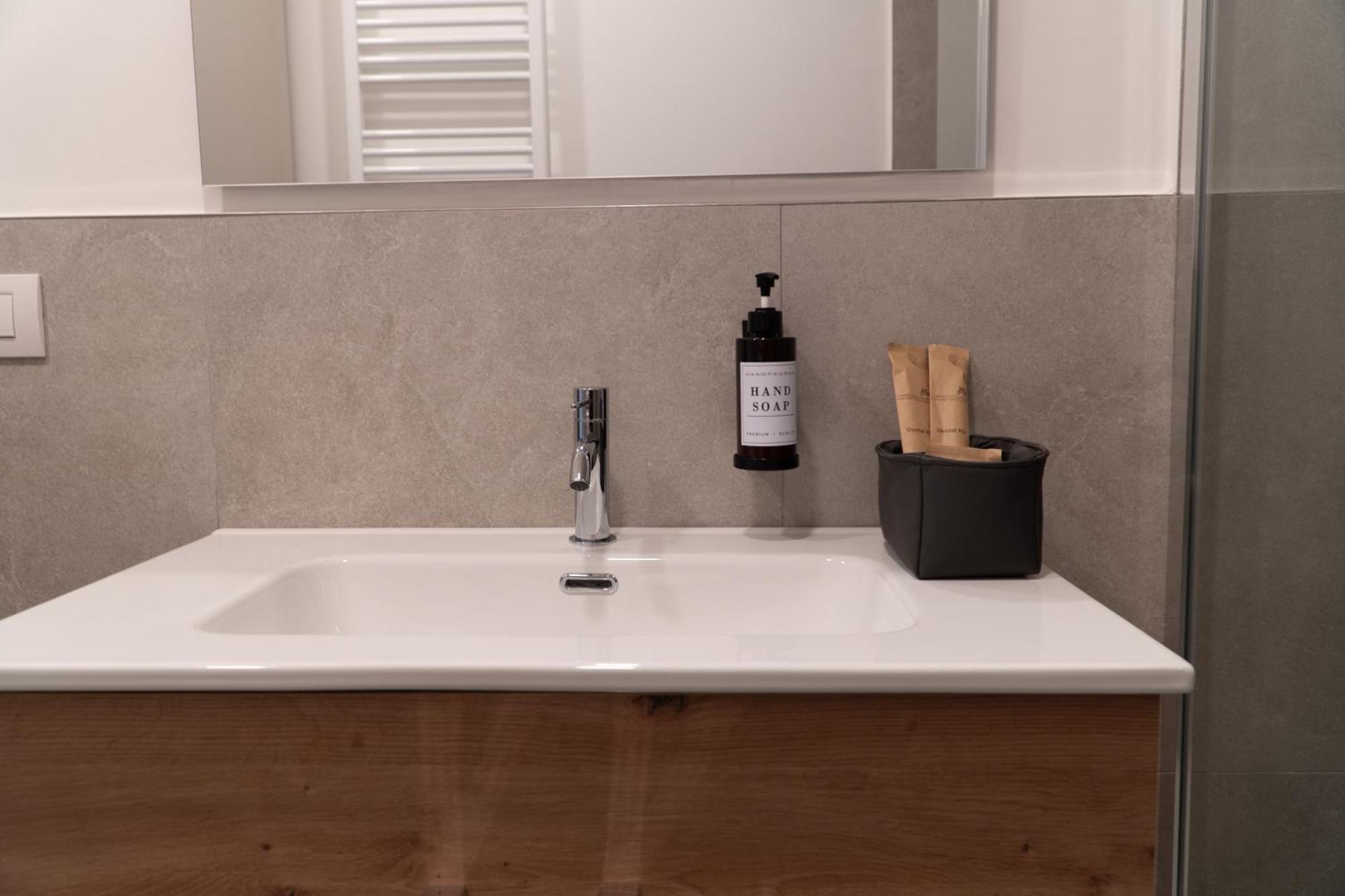 Reuetta - Elegant And In Apartamento Génova
